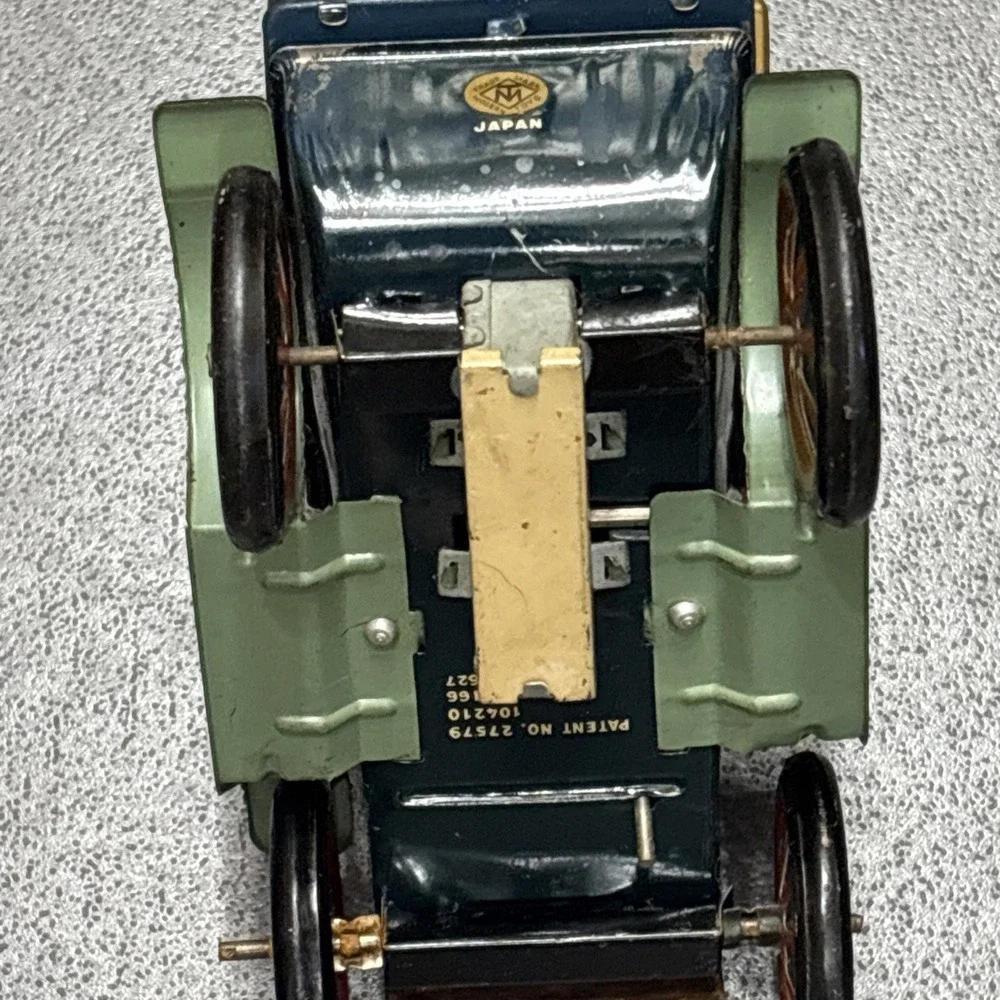 VTG Japan Early 1900s Antique Style Tin Litho Touring Car Windup Automobile Toy